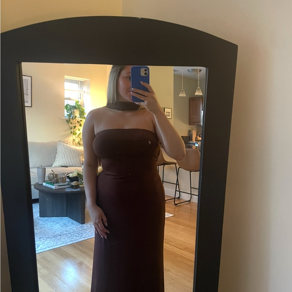 Elegant Brown Strapless Scarf Dress